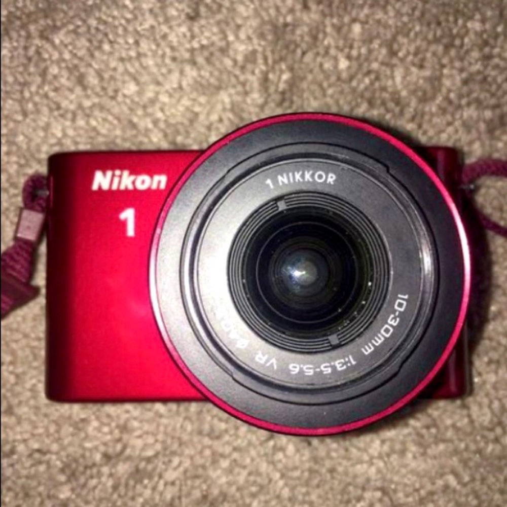 Nikon J1 digital camera